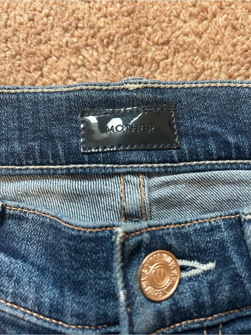 MOTHER The Runaway Bootcut Jeans Medium Kitty Wash Size 26 - Picture 8 of 13